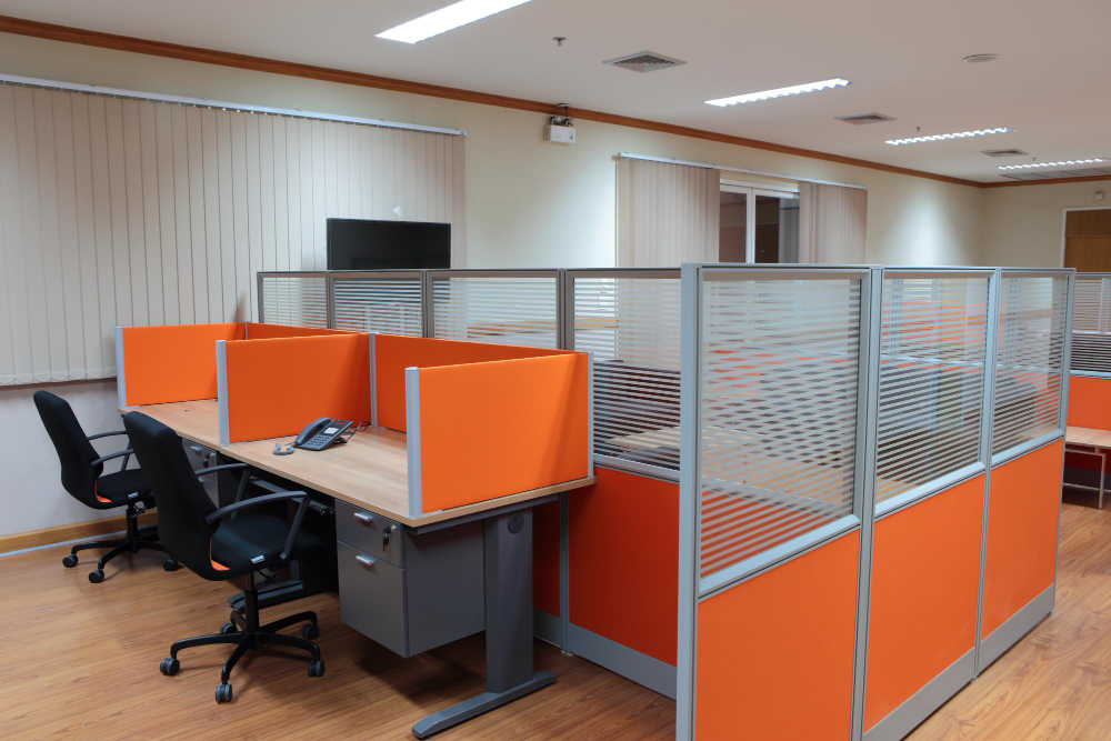 Office mobile partitions